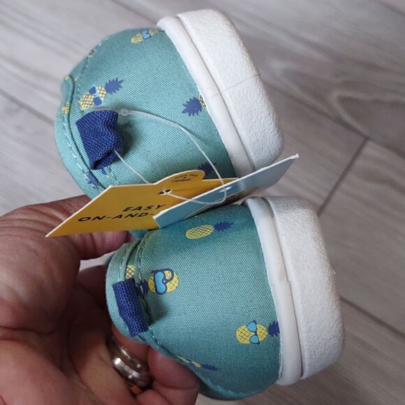 (73-2685)  🔥3/$20🔥  Cat & Jack Toddler Rory Size 10 - Picture 7 of 11